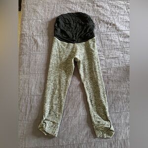 Beyond the Bump Calf-Length Yoga Pants